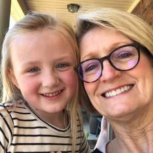Meet your Posher, Cathy